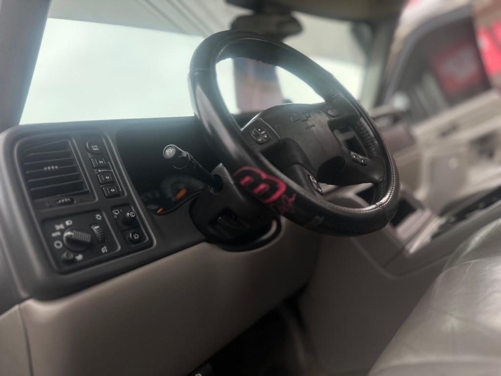 Chevrolet Tahoe 4WD 2005