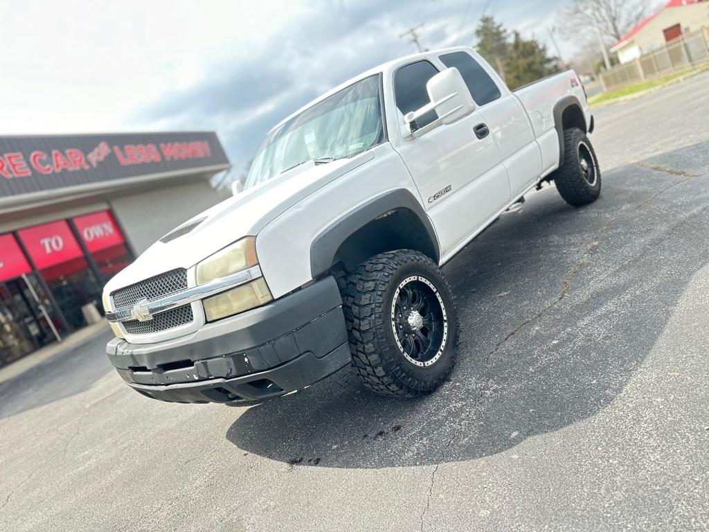 Chevrolet Silverado 2500HD Work Truck Ext. Cab Long Bed 4WD 2005
