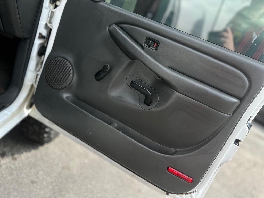 Chevrolet Silverado 2500HD Work Truck Ext. Cab Long Bed 4WD 2005