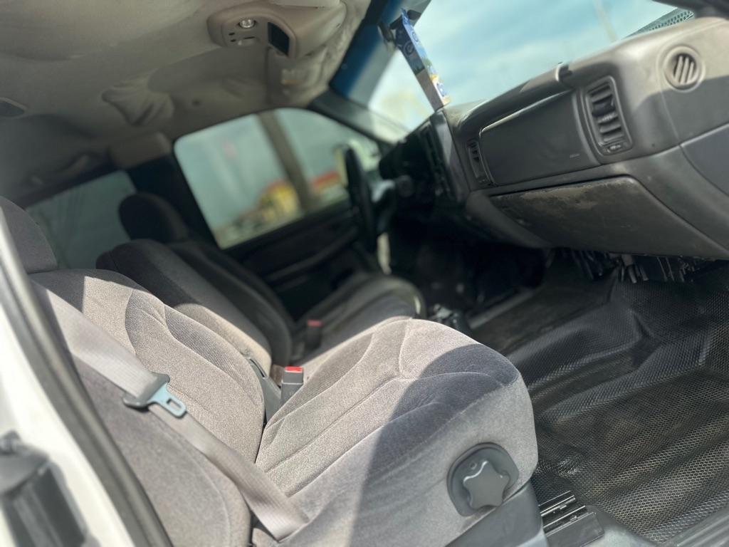 Chevrolet Silverado 2500HD Work Truck Ext. Cab Long Bed 4WD 2005