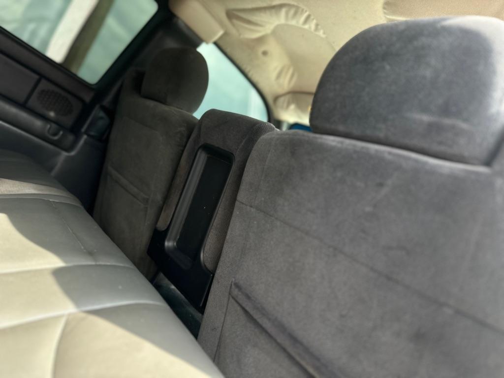 Chevrolet Silverado 2500HD Work Truck Ext. Cab Long Bed 4WD 2005