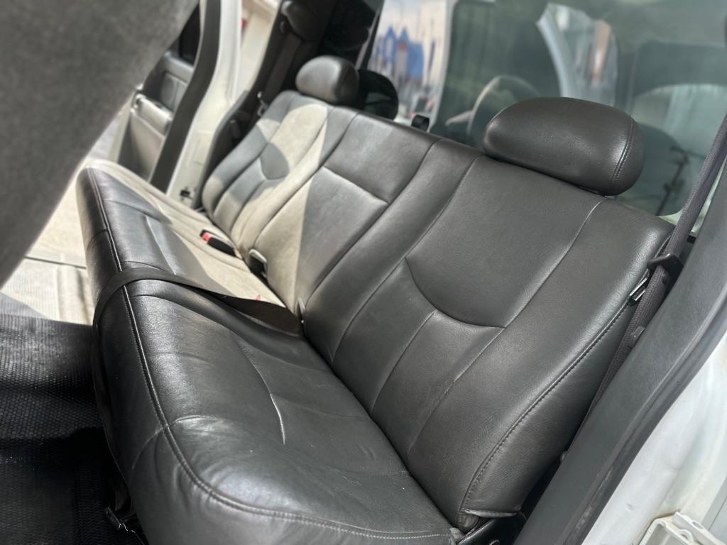 Chevrolet Silverado 2500HD Work Truck Ext. Cab Long Bed 4WD 2005