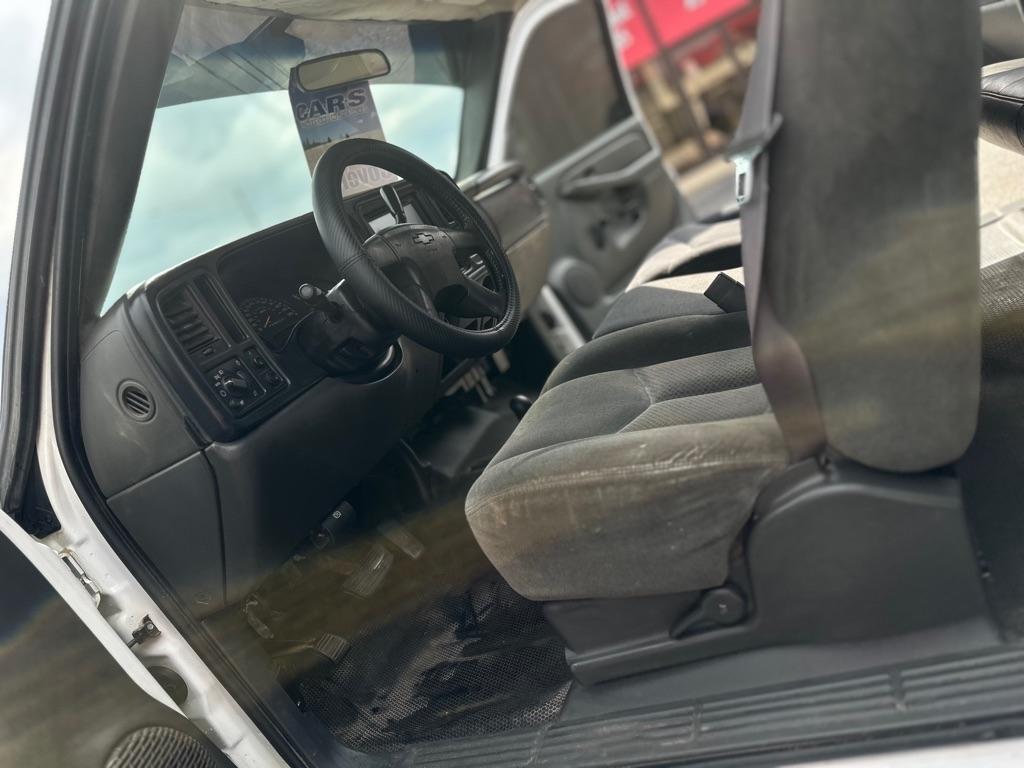 Chevrolet Silverado 2500HD Work Truck Ext. Cab Long Bed 4WD 2005