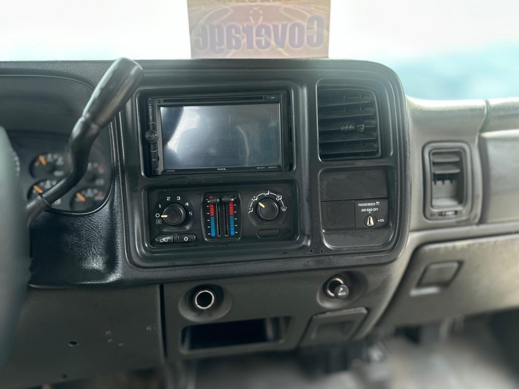 Chevrolet Silverado 2500HD Work Truck Ext. Cab Long Bed 4WD 2005