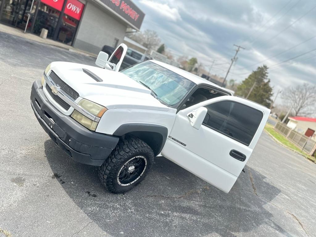 Chevrolet Silverado 2500HD Work Truck Ext. Cab Long Bed 4WD 2005