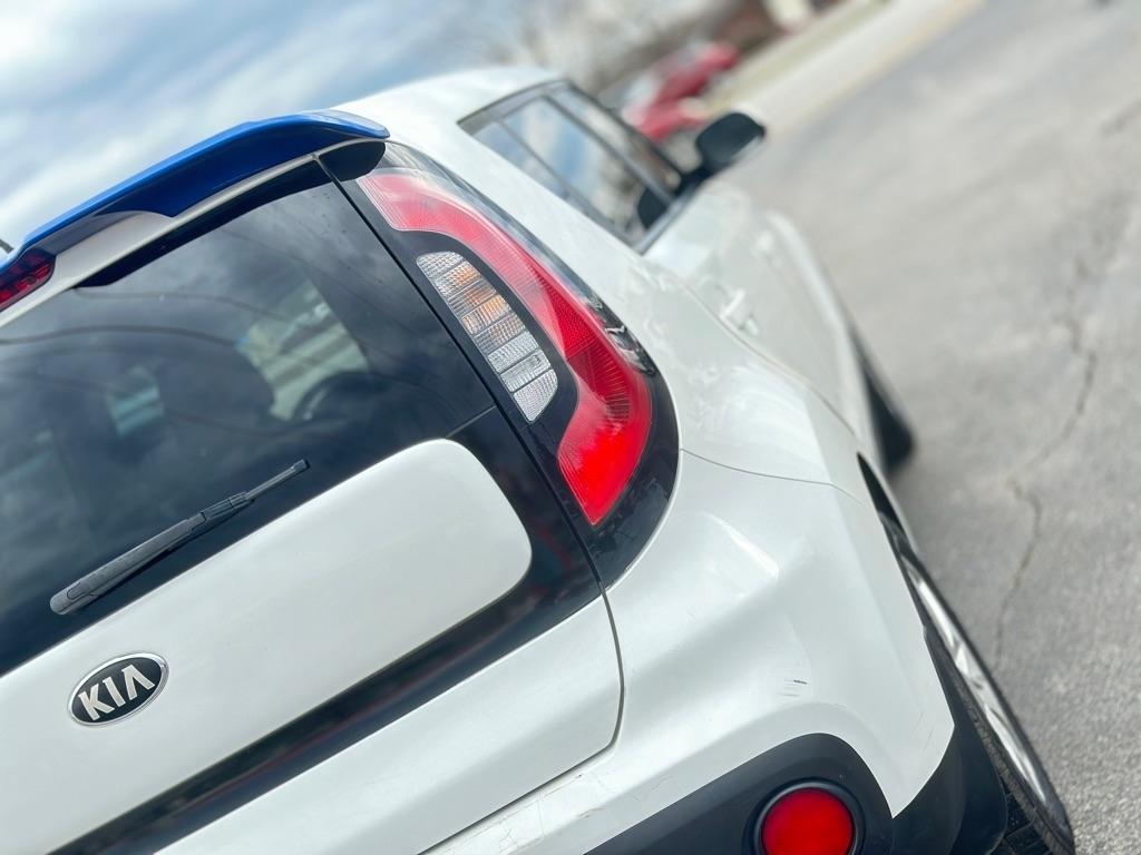 Kia Soul Base 6M 2017