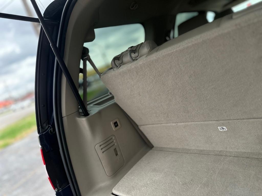 Lincoln Navigator 4WD 2011