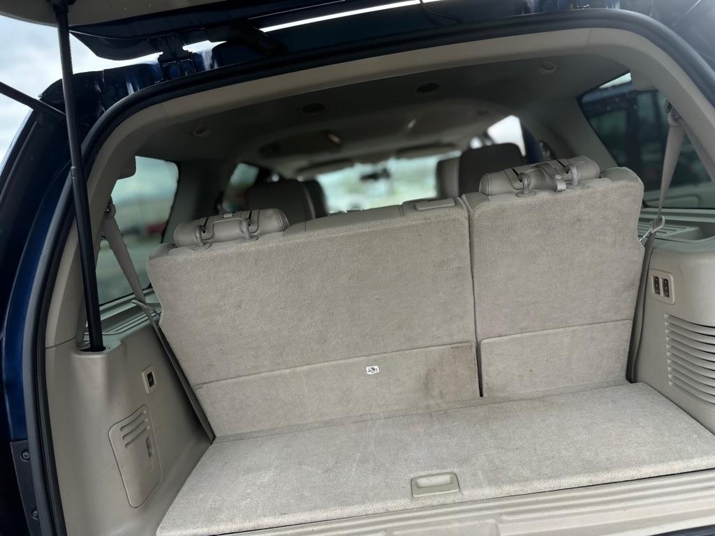 Lincoln Navigator 4WD 2011