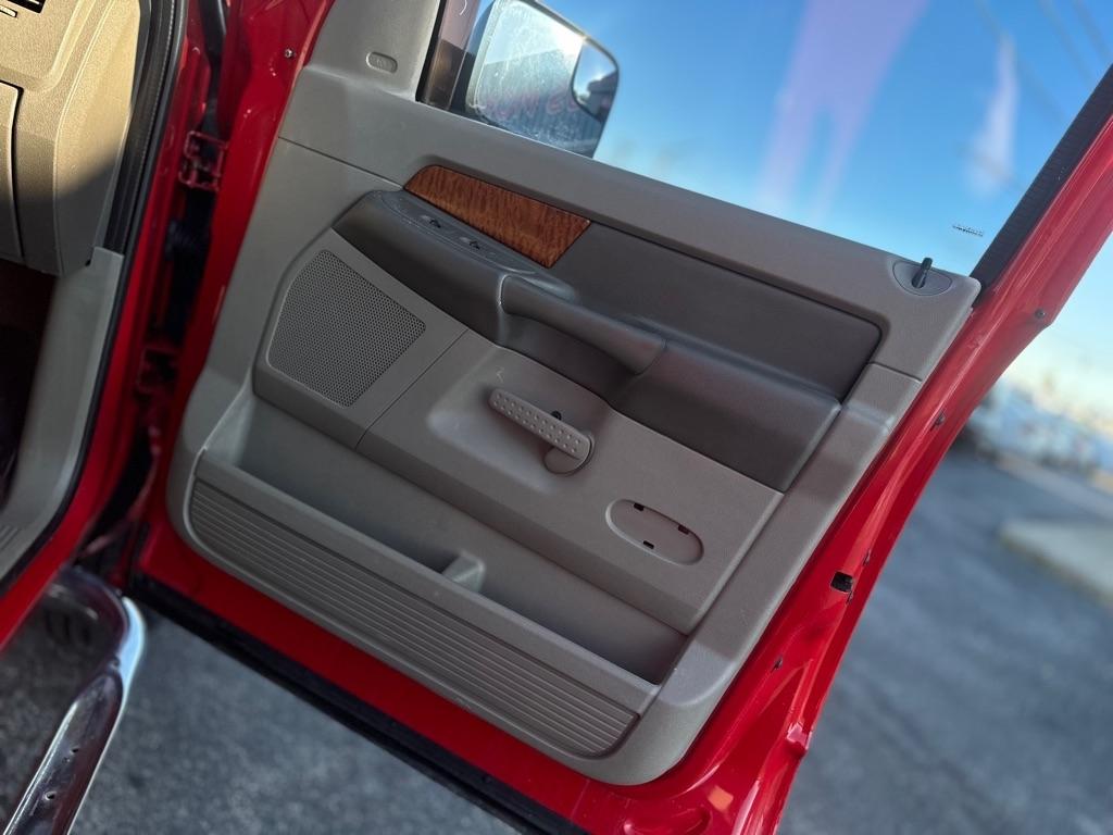 Dodge Ram 2500 ST Quad Cab 4WD 2006