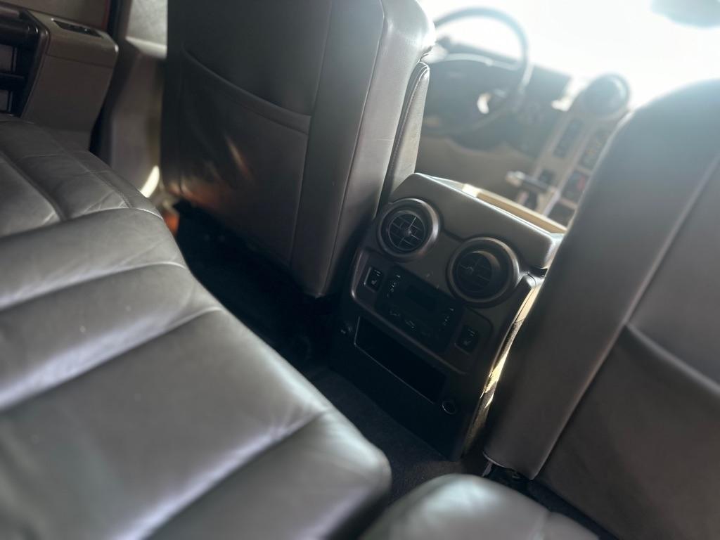 HUMMER H2 Sport Utility 2004