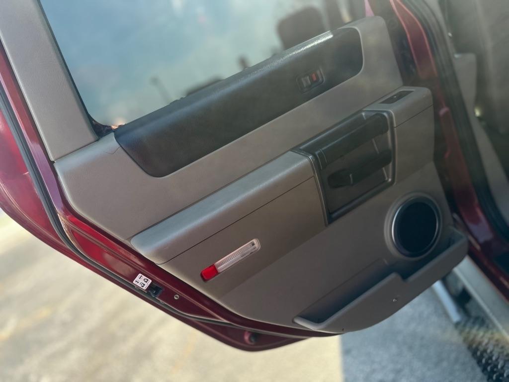 HUMMER H2 Sport Utility 2004