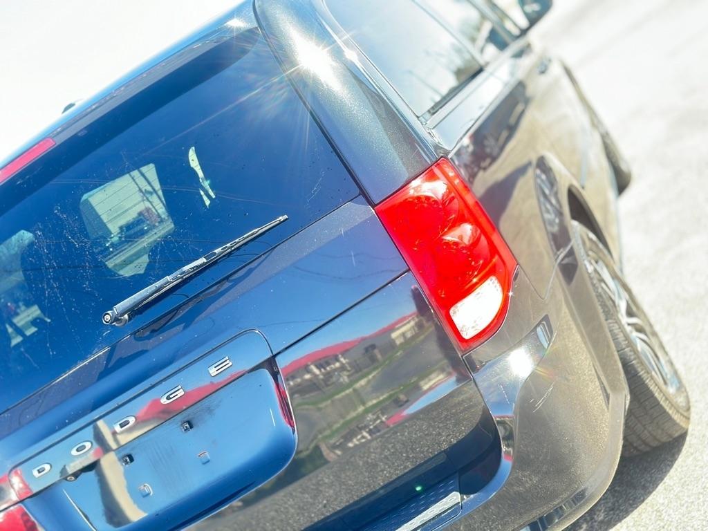 Dodge Grand Caravan SE 2017