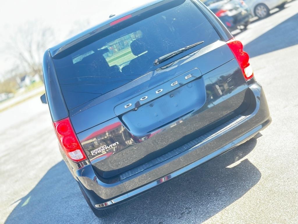 Dodge Grand Caravan SE 2017