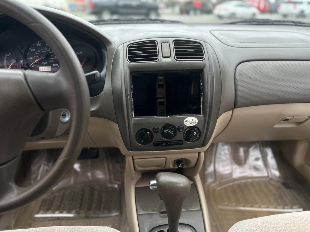 Mazda Protege DX 2002