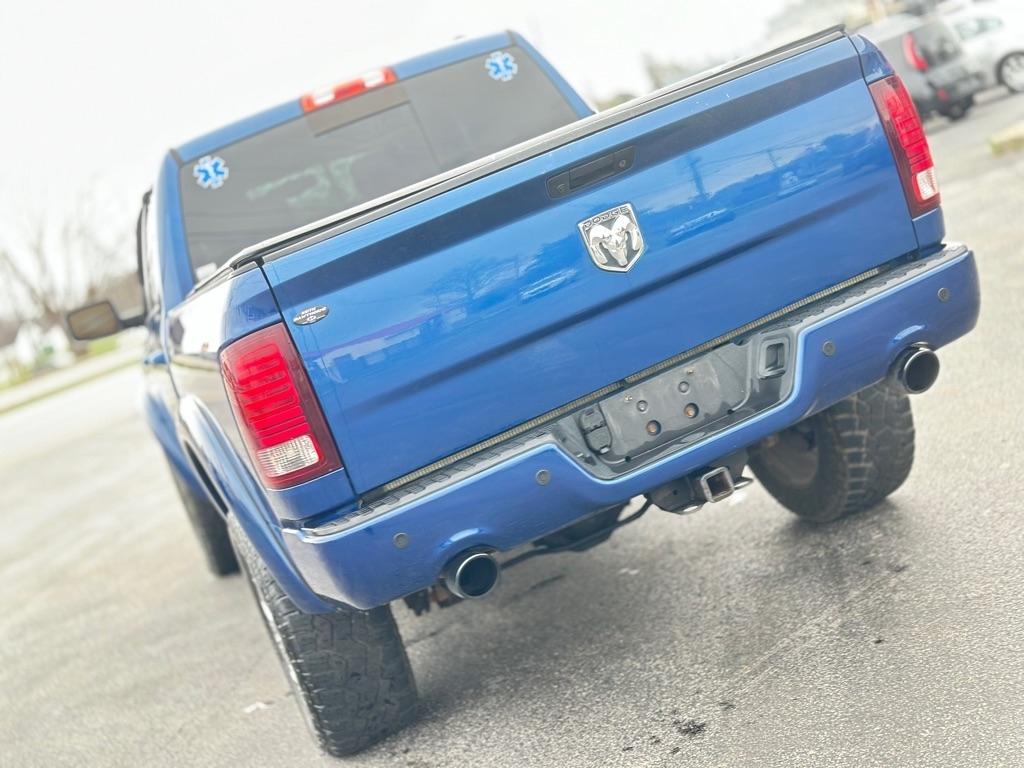 Dodge 1500 ST Crew Cab 4WD 2010