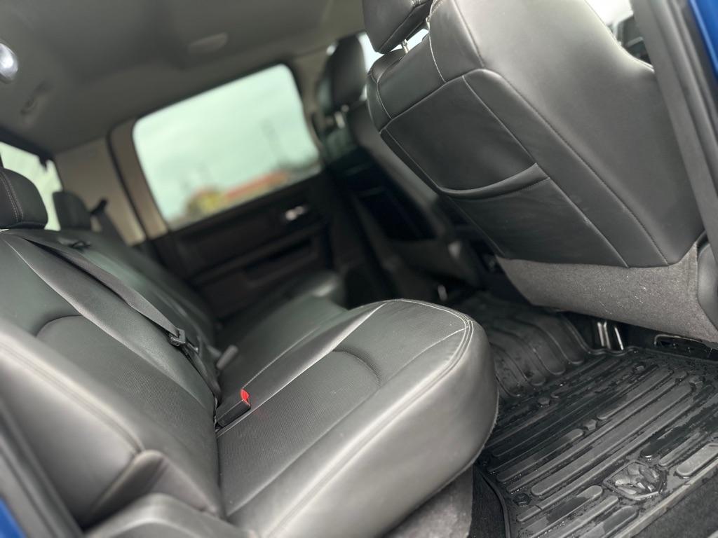 Dodge 1500 ST Crew Cab 4WD 2010