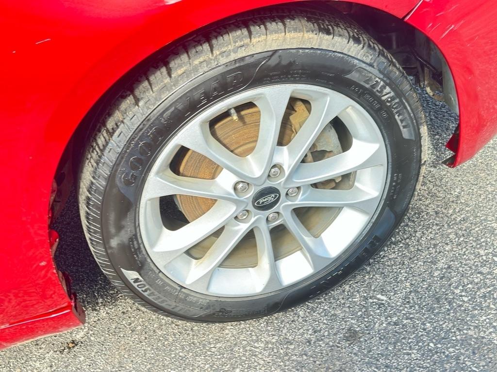 Ford Fusion Hybrid SE 2020