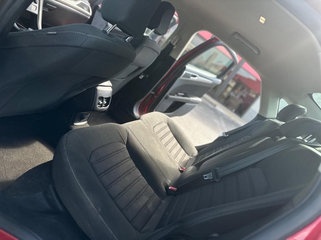 Ford Fusion Hybrid SE 2020