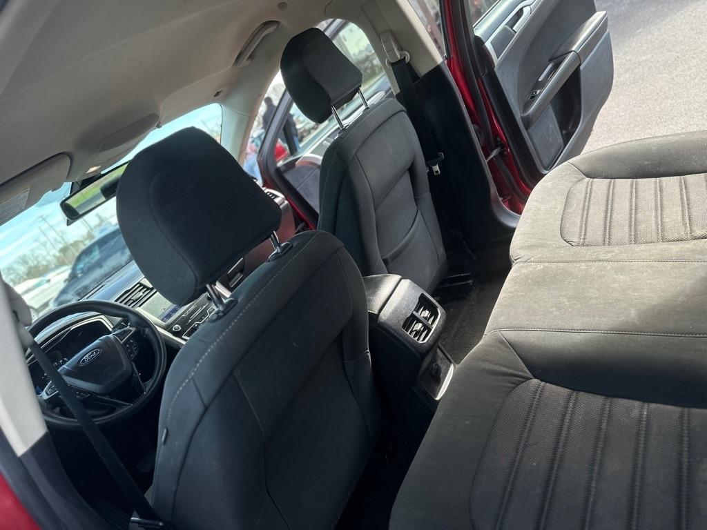 Ford Fusion Hybrid SE 2020