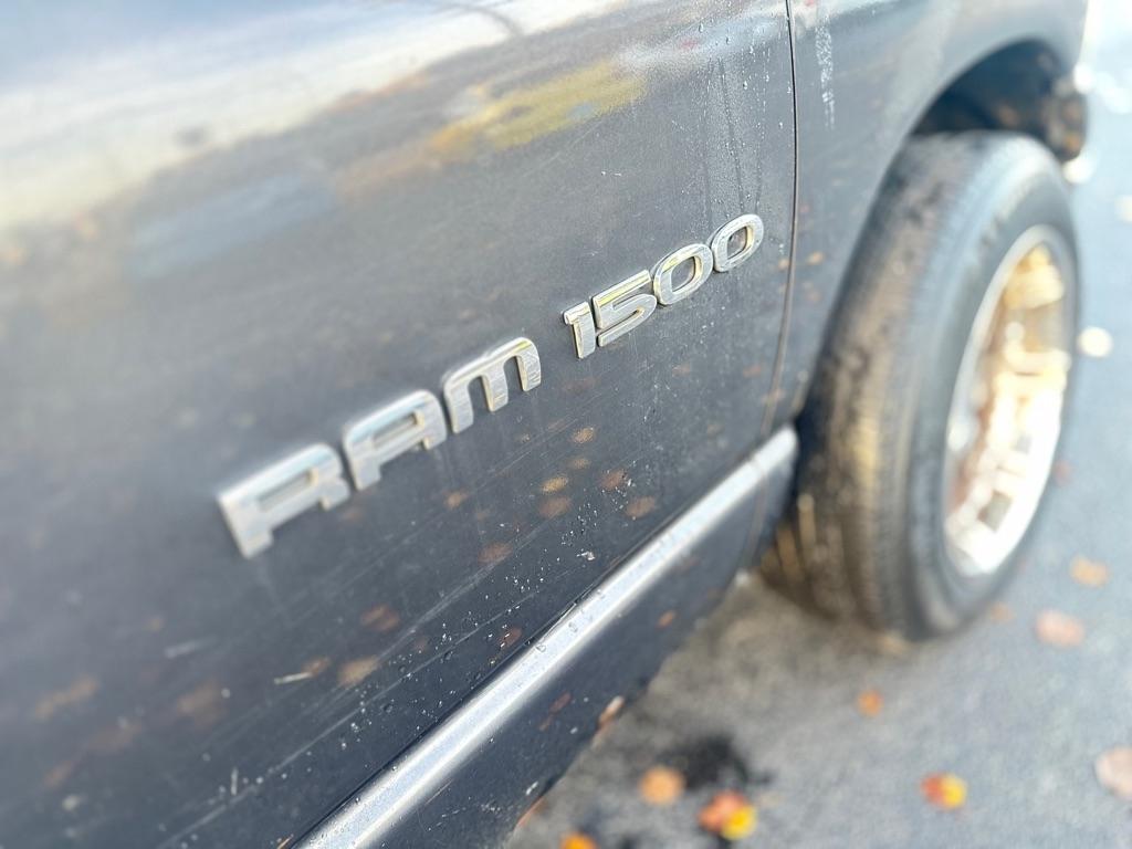 Dodge Ram 1500 ST 2WD 2004