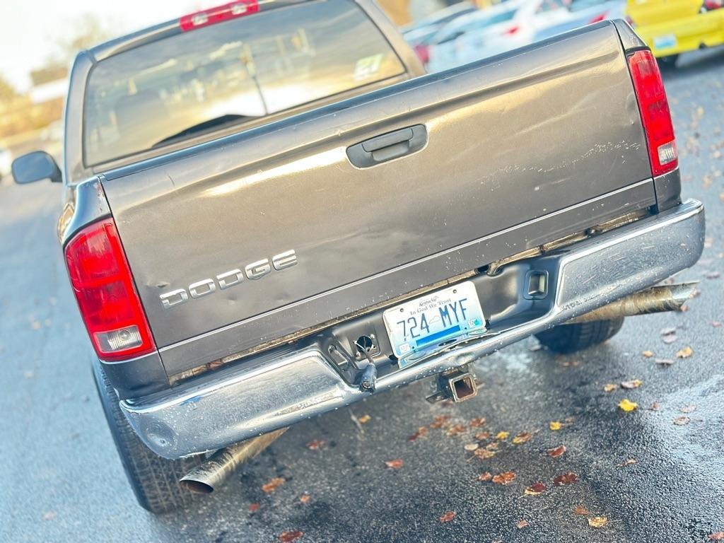 Dodge Ram 1500 ST 2WD 2004