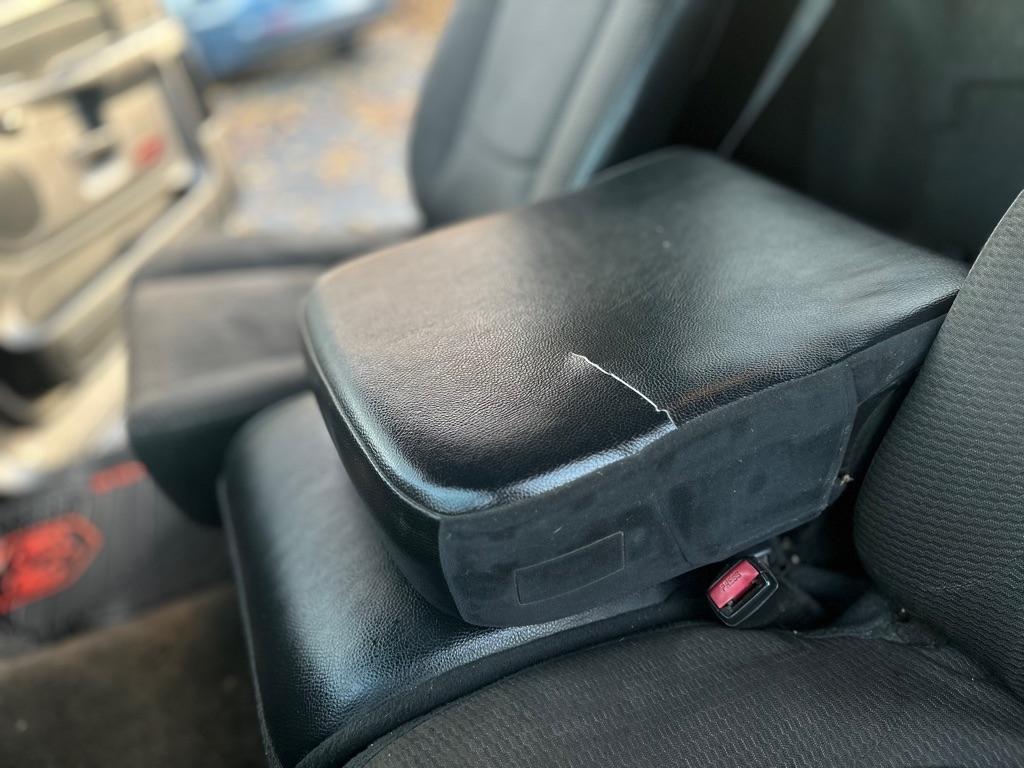 Dodge Ram 1500 ST 2WD 2004