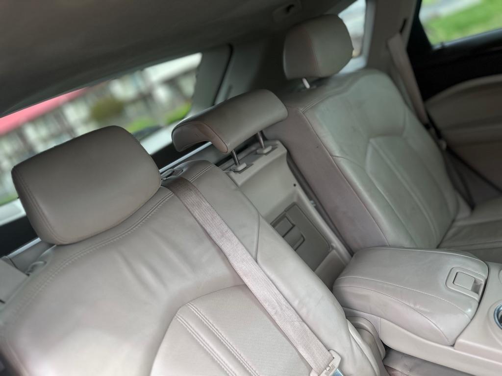 Cadillac SRX Performance Collection AWD 2010