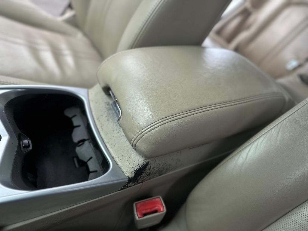 Cadillac SRX Performance Collection AWD 2010