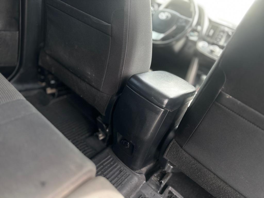 Toyota RAV4 XLE AWD 2017