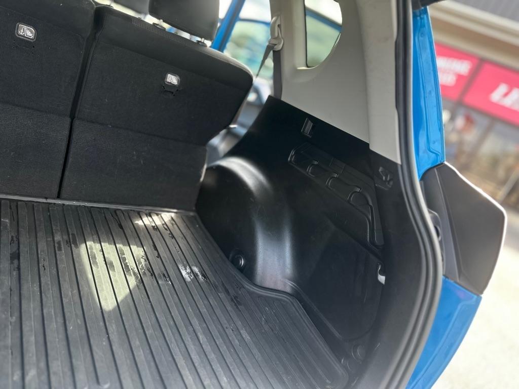 Toyota RAV4 XLE AWD 2017