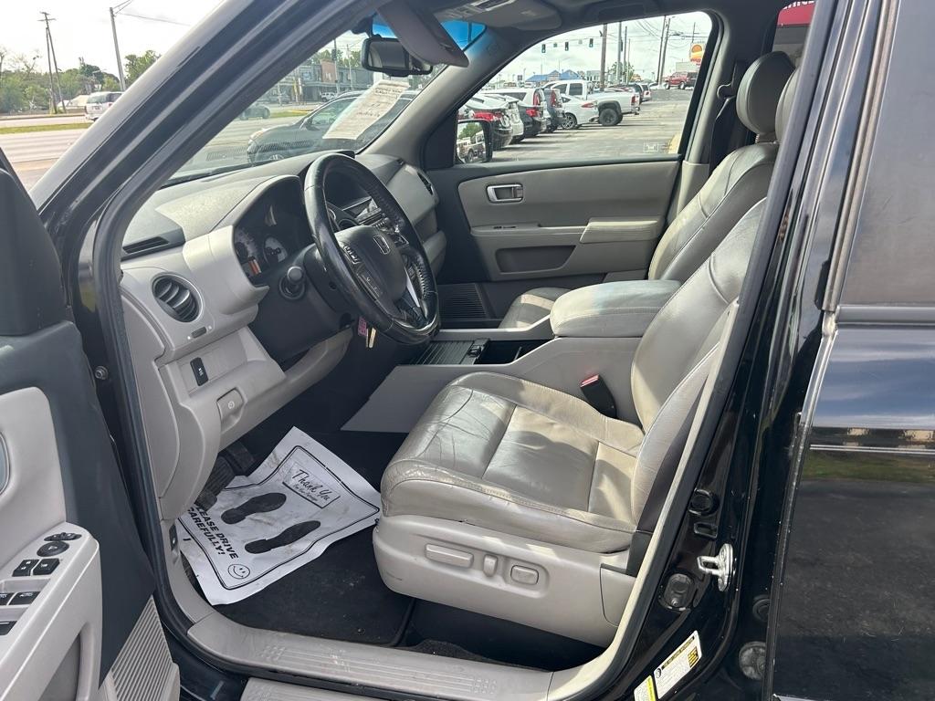 Honda Pilot EX-L 2WD 5-Spd AT with DVD 2012