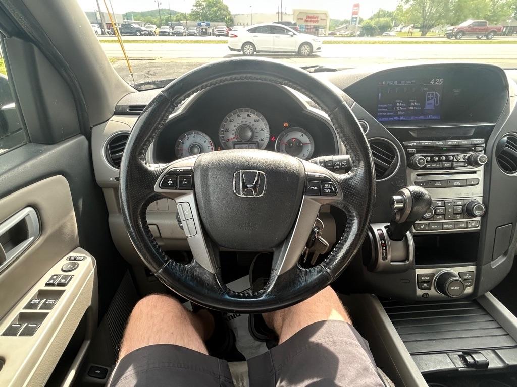 Honda Pilot EX-L 2WD 5-Spd AT with DVD 2012