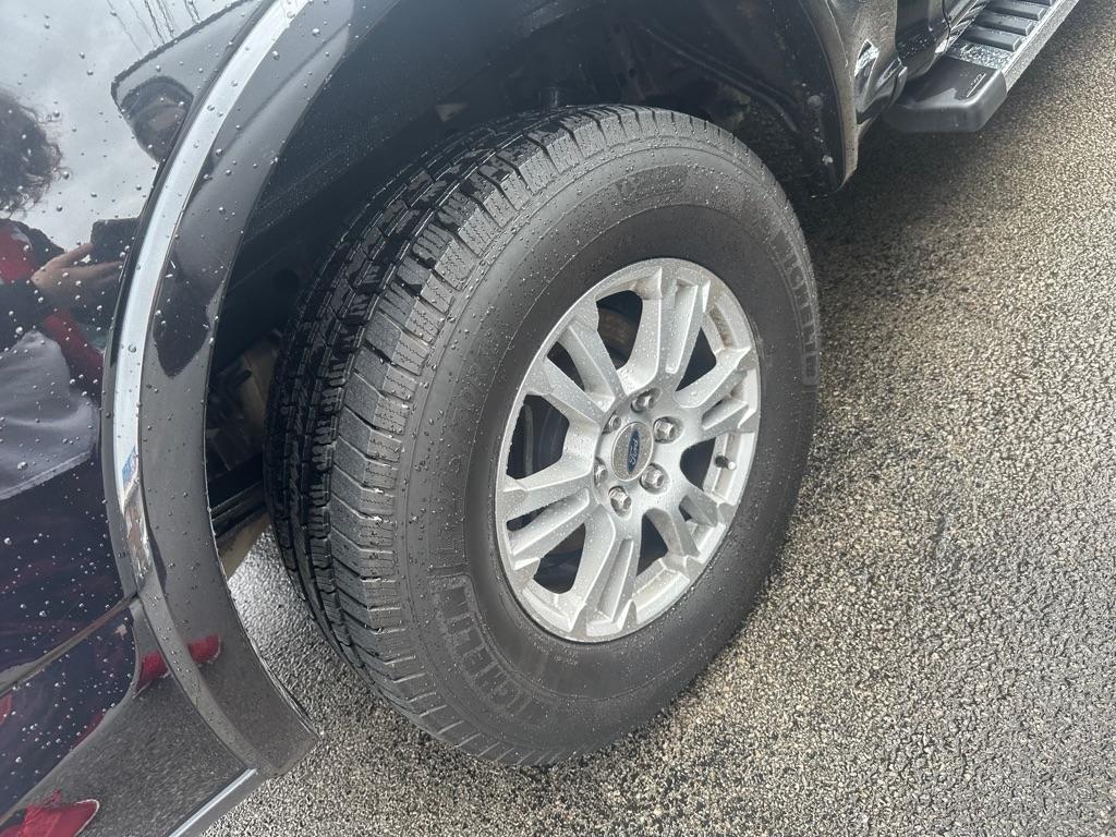 Ford F-150 XL SuperCrew 5.5-ft. Bed 2WD 2015