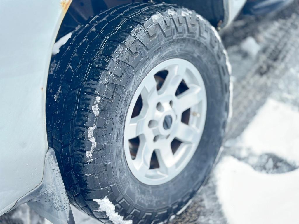 Nissan Titan XE Crew Cab 4WD 2004