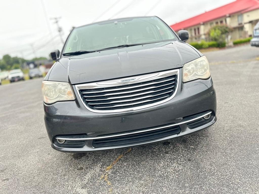 Chrysler Town & Country Touring 2012