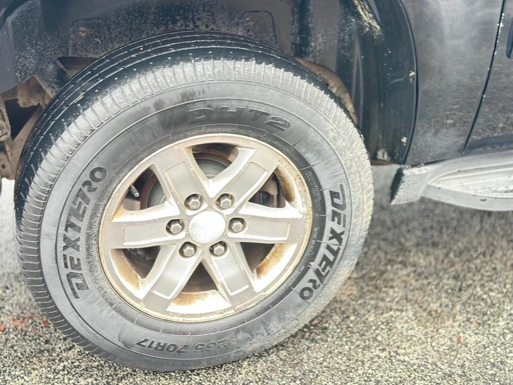 GMC Yukon XL SLT-1 1/2 Ton 4WD 2012