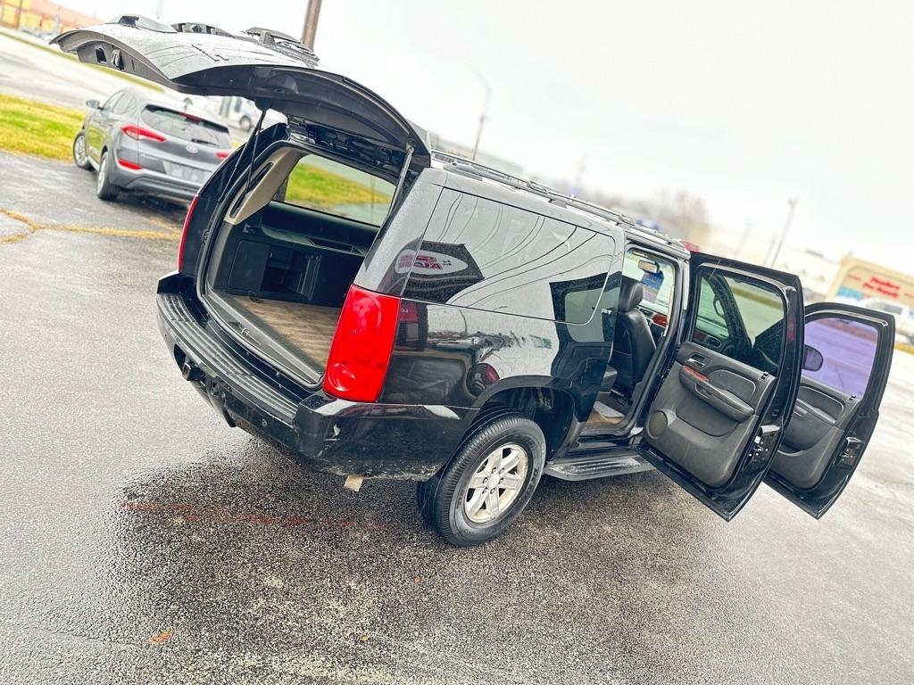 GMC Yukon XL SLT-1 1/2 Ton 4WD 2012