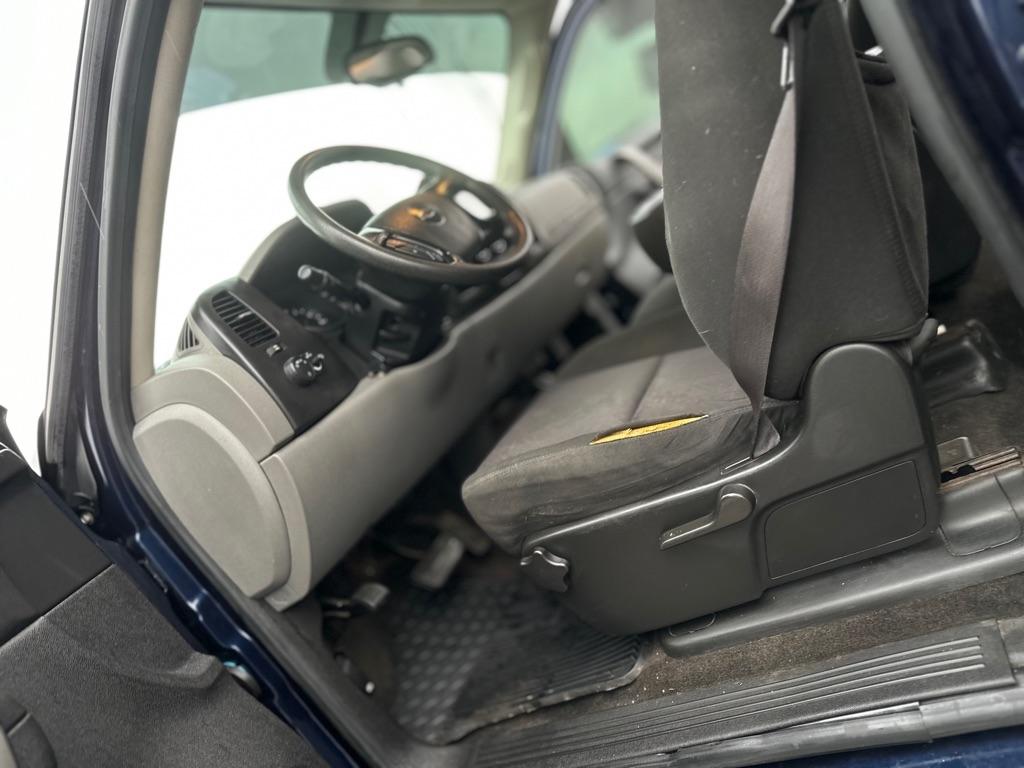 Chevrolet Silverado 1500 LS Crew Cab Short Box 4WD 2011