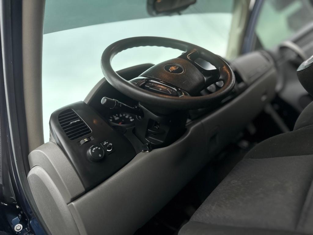 Chevrolet Silverado 1500 LS Crew Cab Short Box 4WD 2011