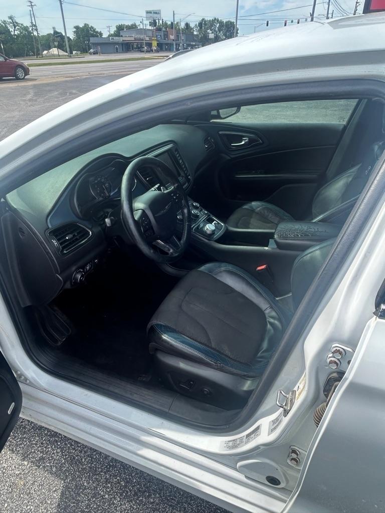 Chrysler 200 S 2015