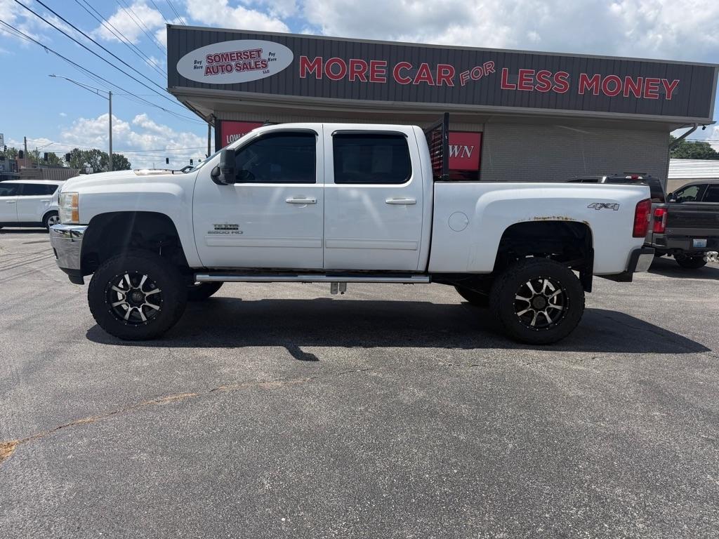 Chevrolet Silverado 2500HD LTZ Crew Cab 4WD 2011