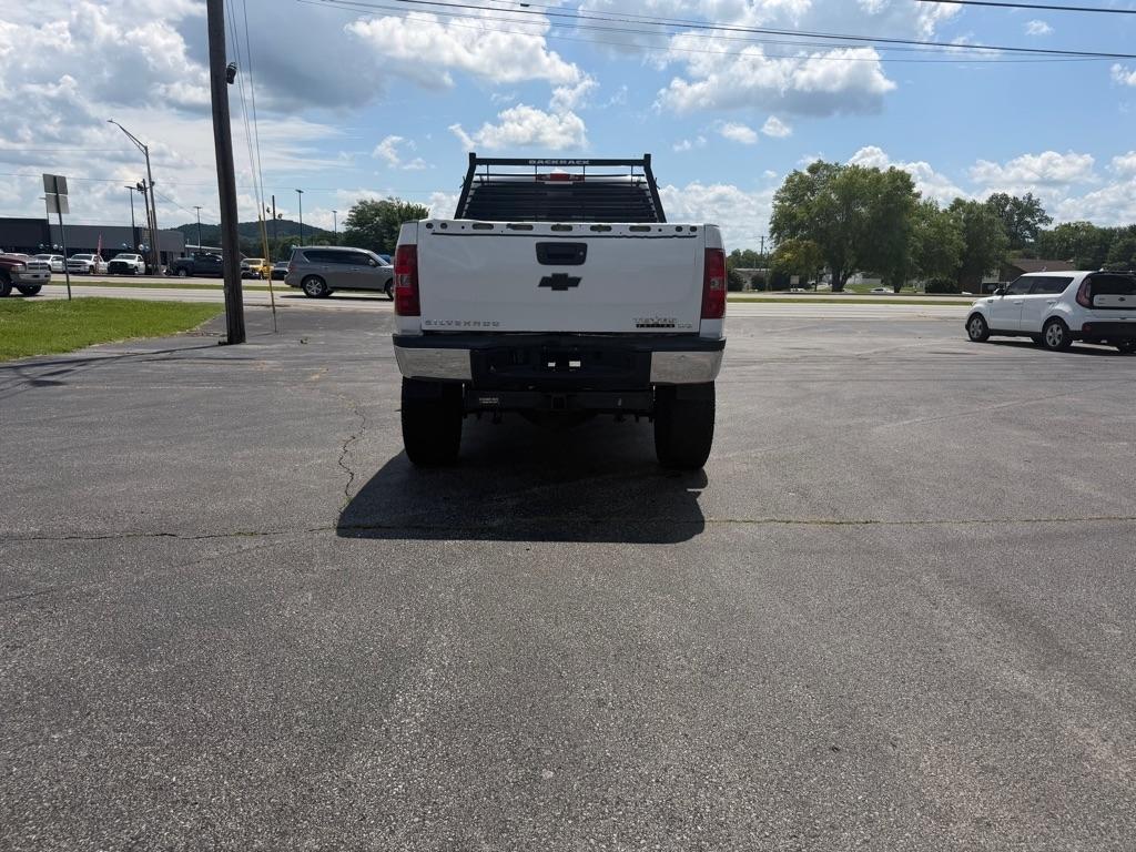 Chevrolet Silverado 2500HD LTZ Crew Cab 4WD 2011