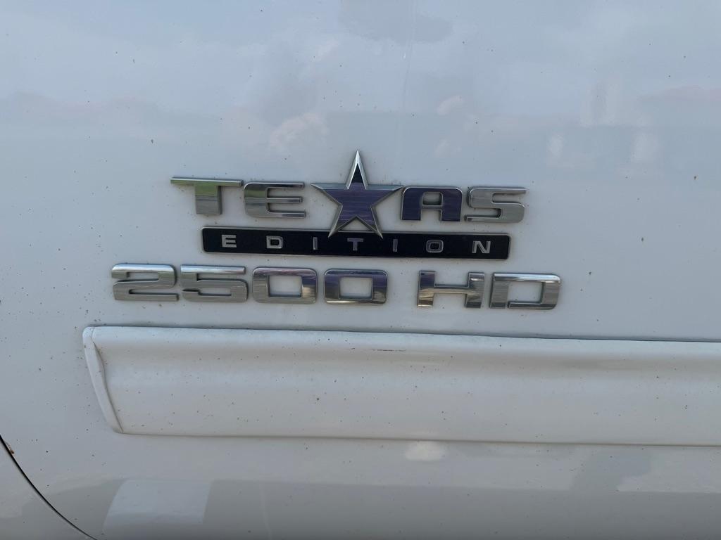 Chevrolet Silverado 2500HD LTZ Crew Cab 4WD 2011