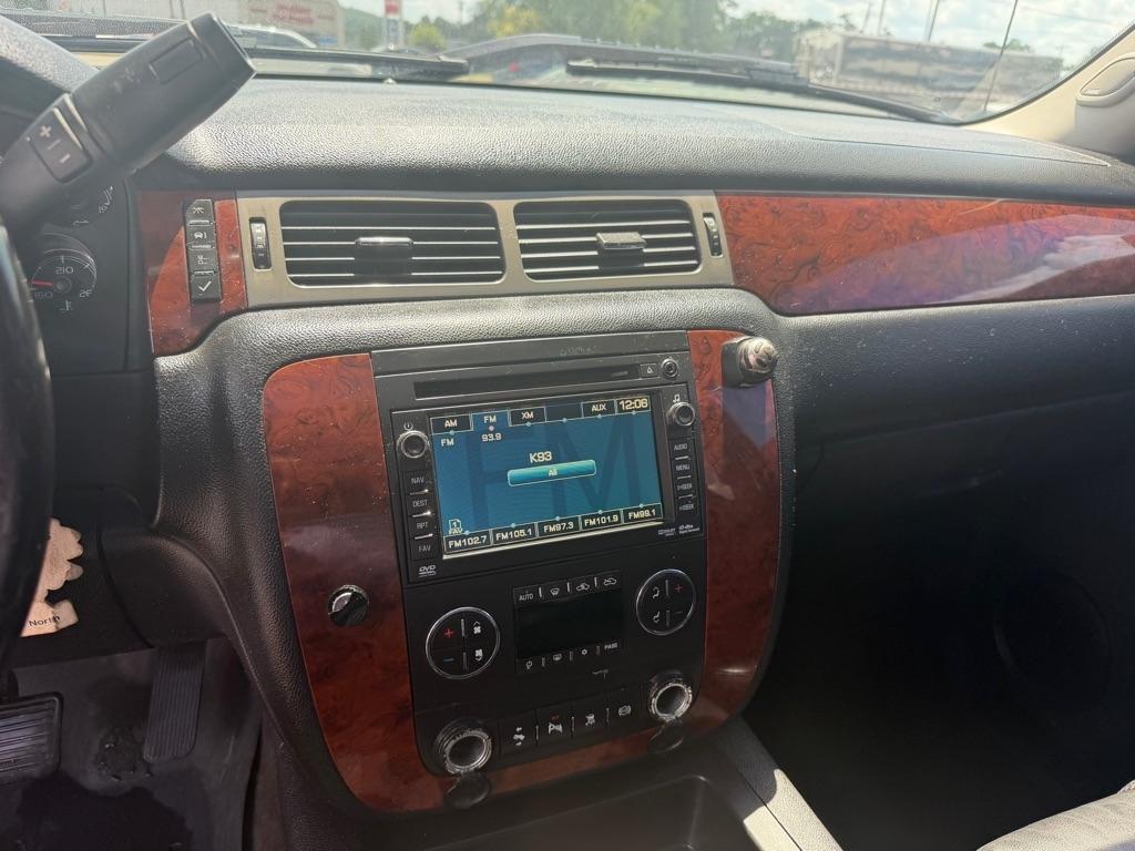 Chevrolet Silverado 2500HD LTZ Crew Cab 4WD 2011