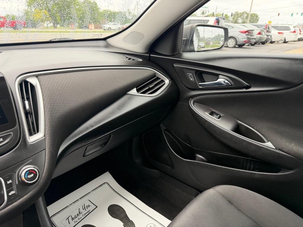 Chevrolet Malibu LS 2020