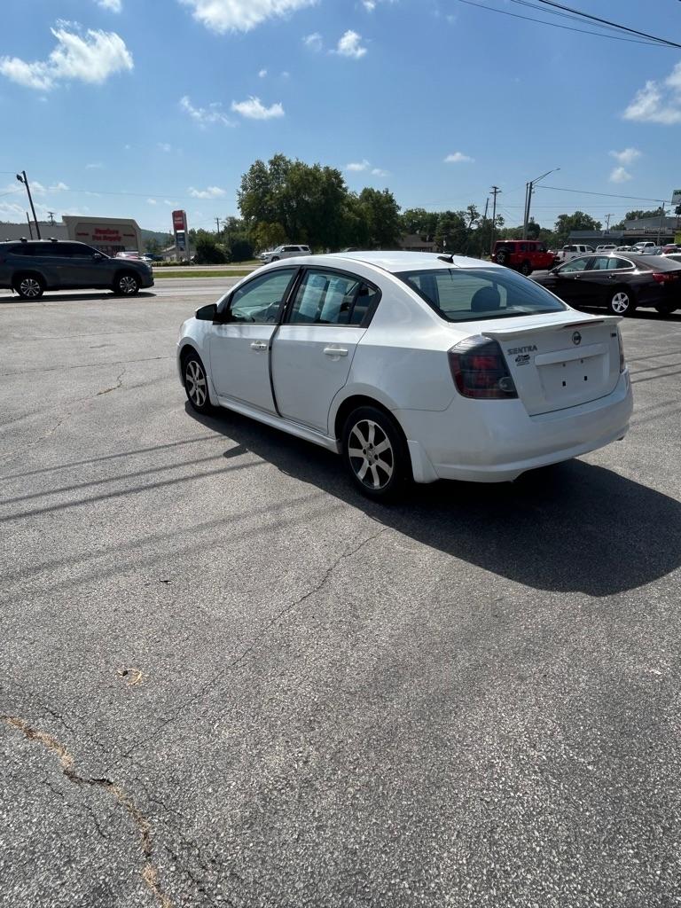 Nissan Sentra  2012