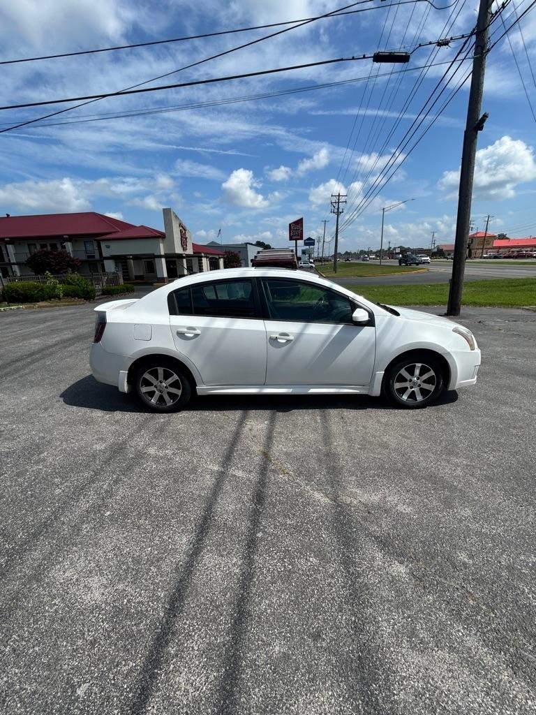 Nissan Sentra  2012