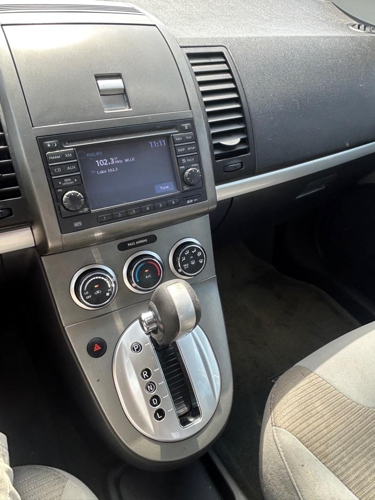 Nissan Sentra  2012