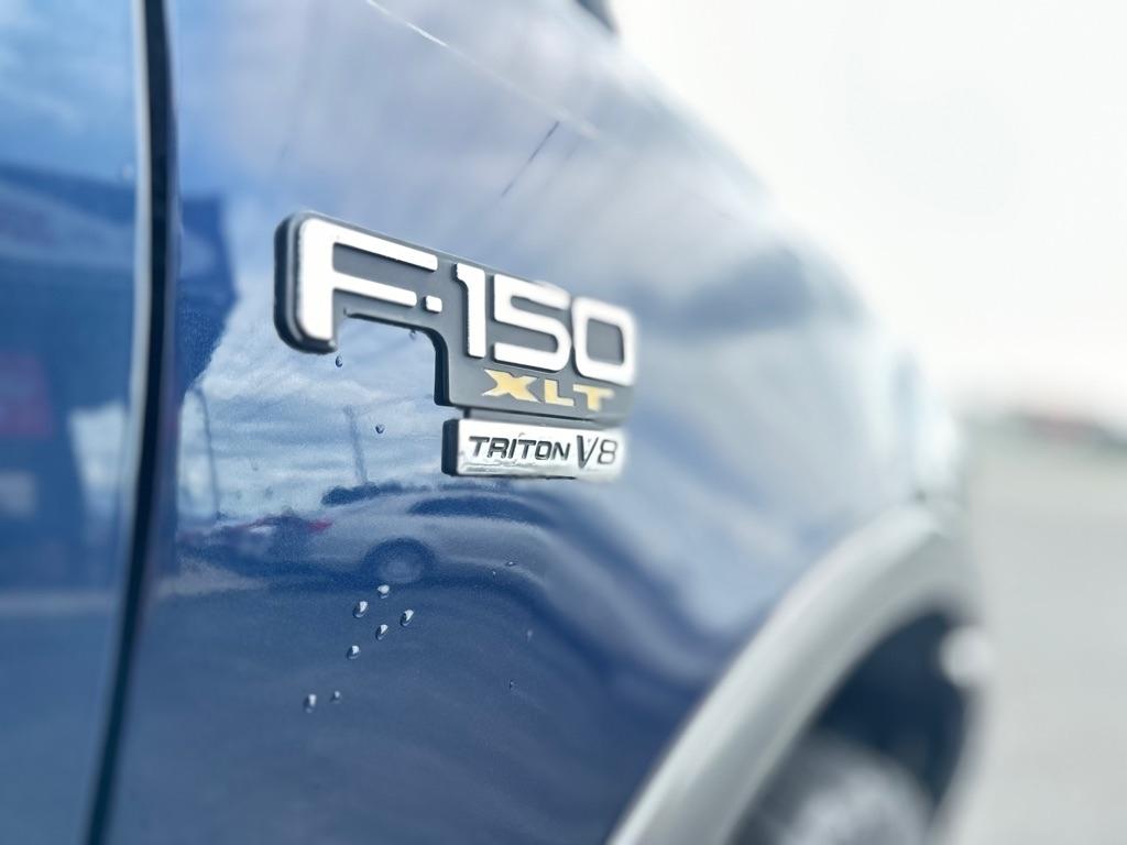 Ford F-150 XLT SuperCrew Short Bed 4WD 2002