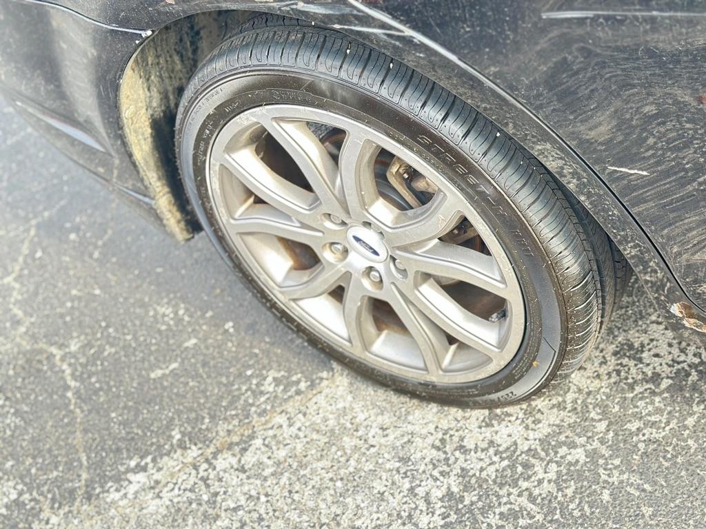 Ford Fusion V6 SE 2011